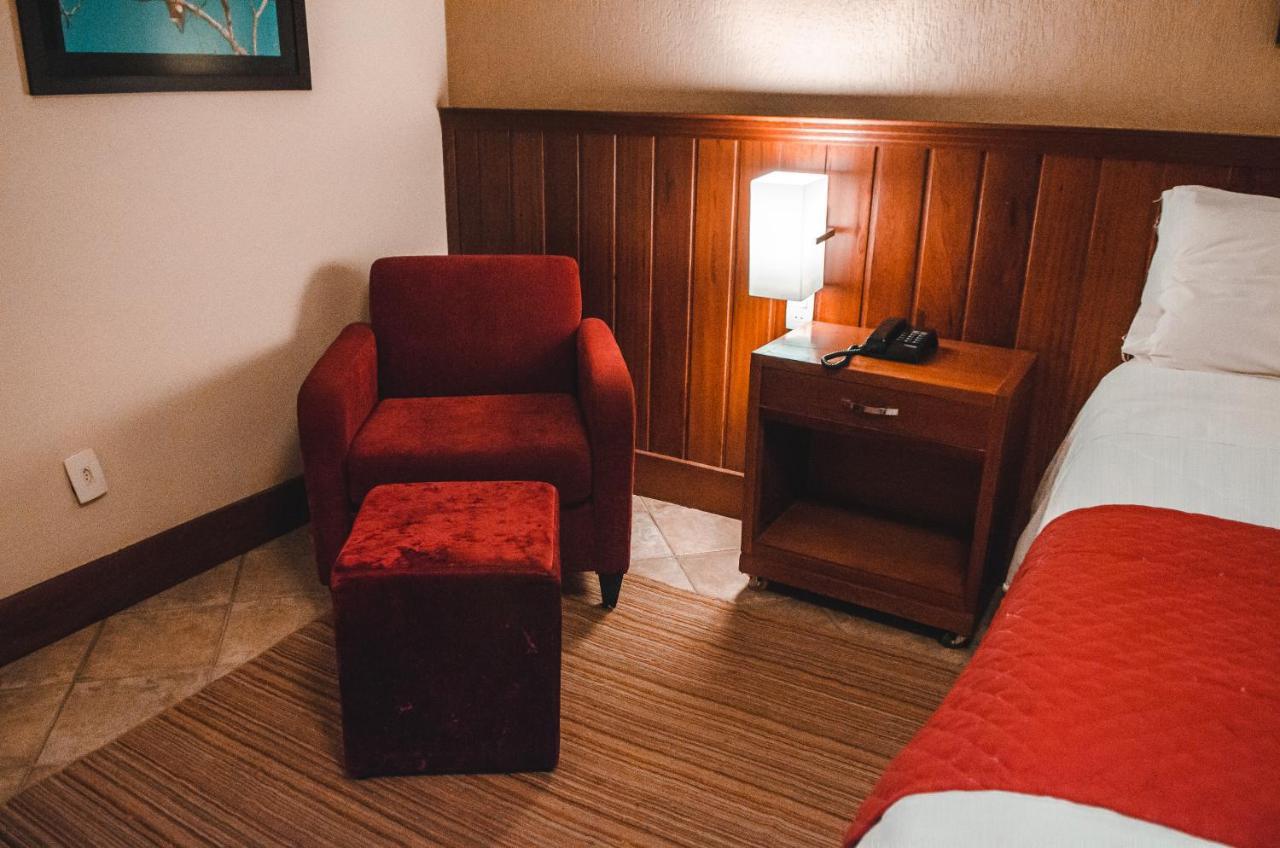 Hotel Ot Трес-Лаґоас Екстер'єр фото
